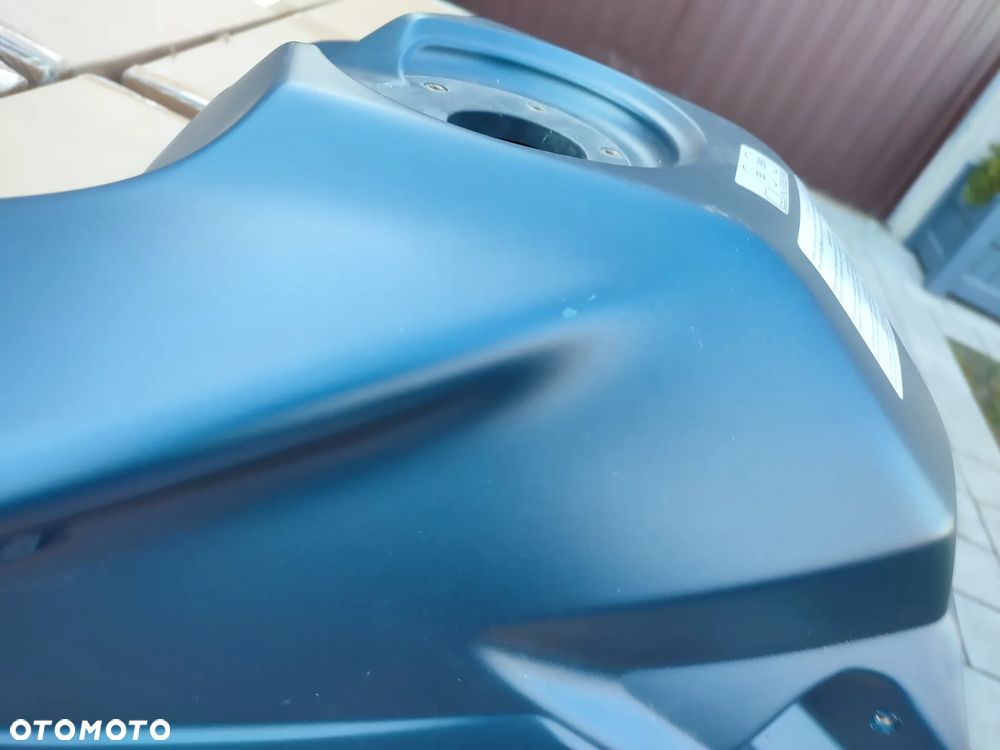 Bak, zbiornik paliwa KTM 390 Adventure - 18