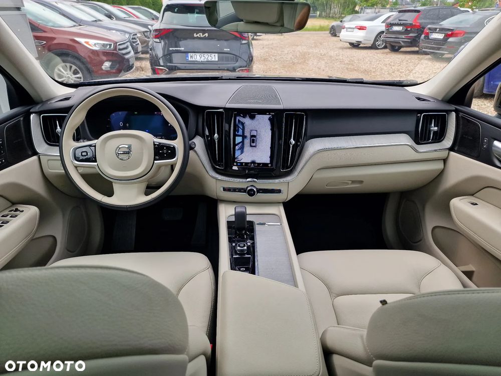 Volvo XC 60 T8 AWD Recharge Plus Bright - 21