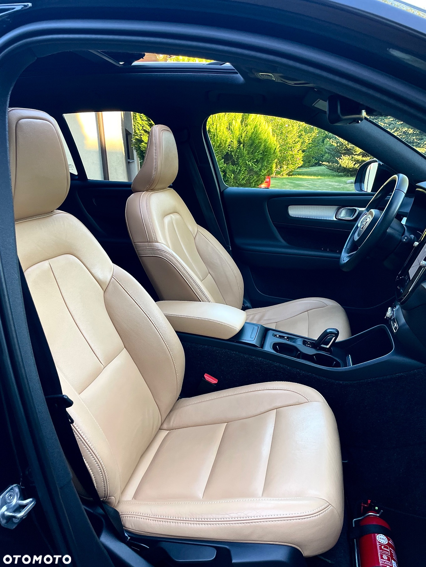 Volvo XC 40 D3 Momentum Pro - 30