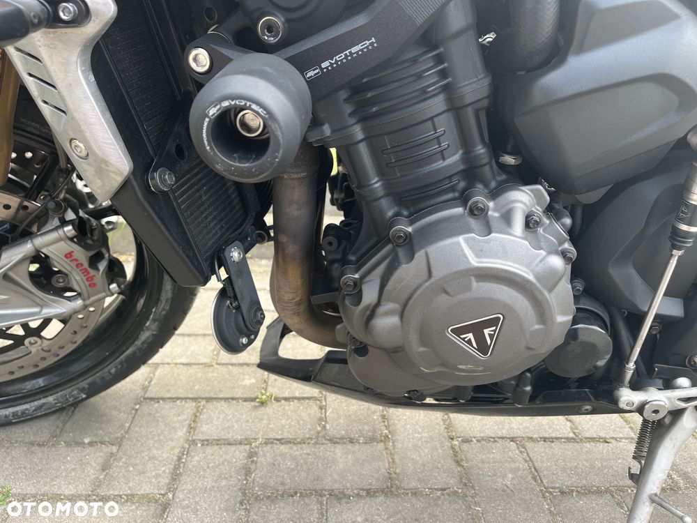 Triumph Speed Triple - 10