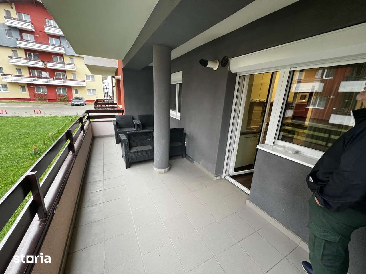 Apartament 2 camere, terasă, 400 EUR - Imagine principală: 5/6