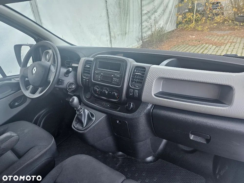 Renault TRAFIC - 16