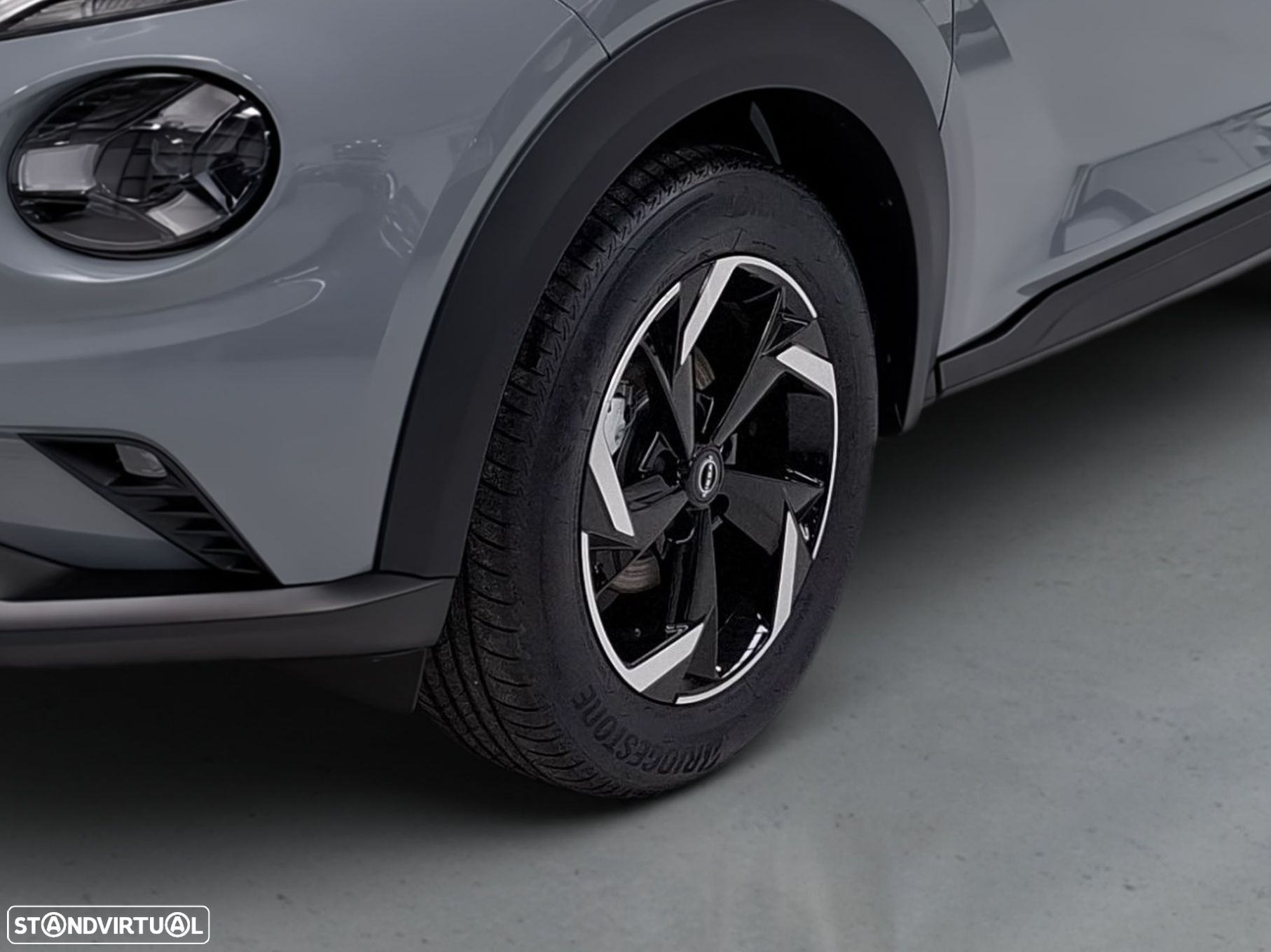 Nissan Juke 1.0 DIG-T N-Connecta NAV.+TwoTone NC DCT - 11