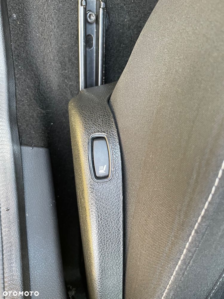 Dacia Dokker Blue dCi 95 Stepway - 29