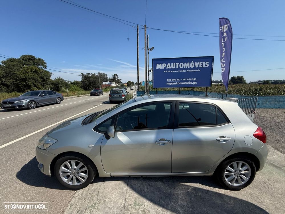Toyota Auris - 4