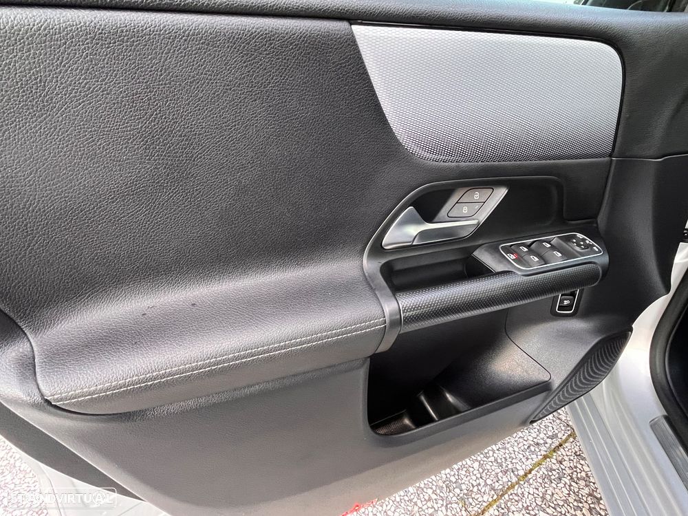 Mercedes-Benz B 180 d Style Plus Aut. - 30