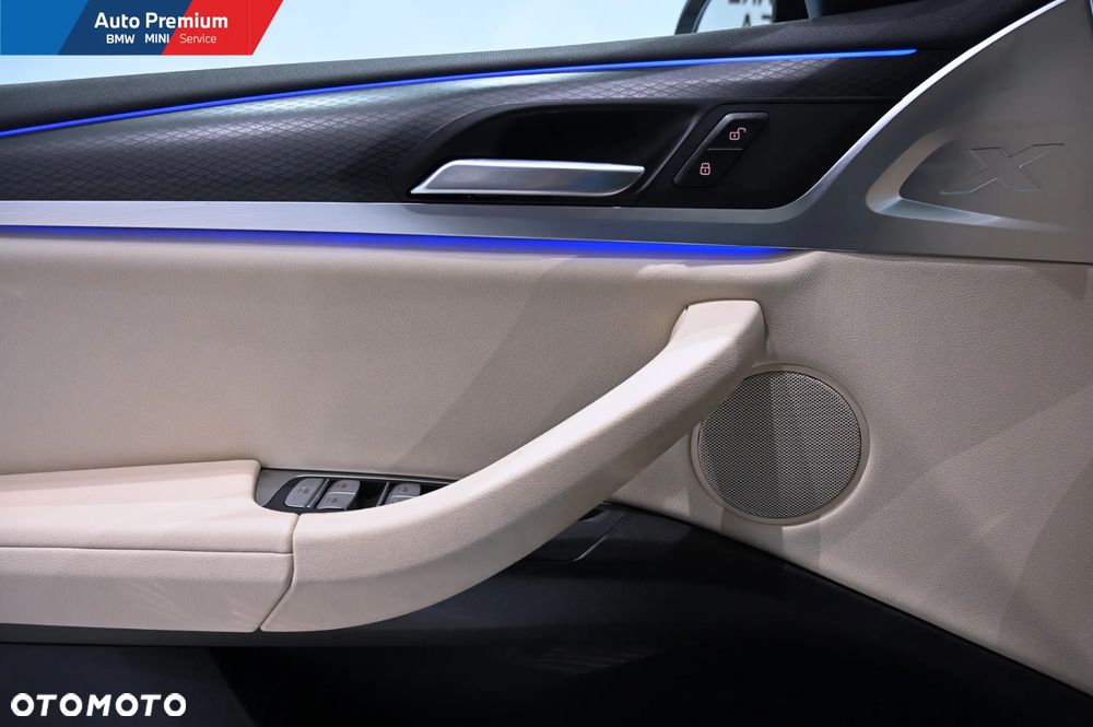 BMW X4 xDrive20d - 13