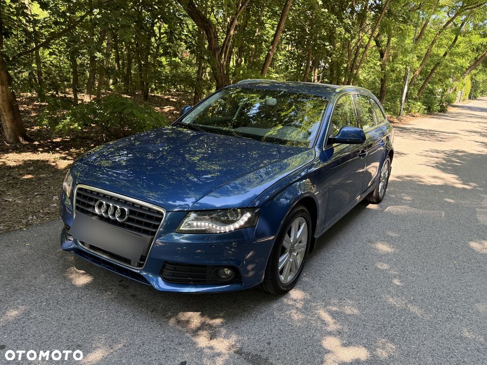 Audi A4 Avant 2.0 TDI - 1