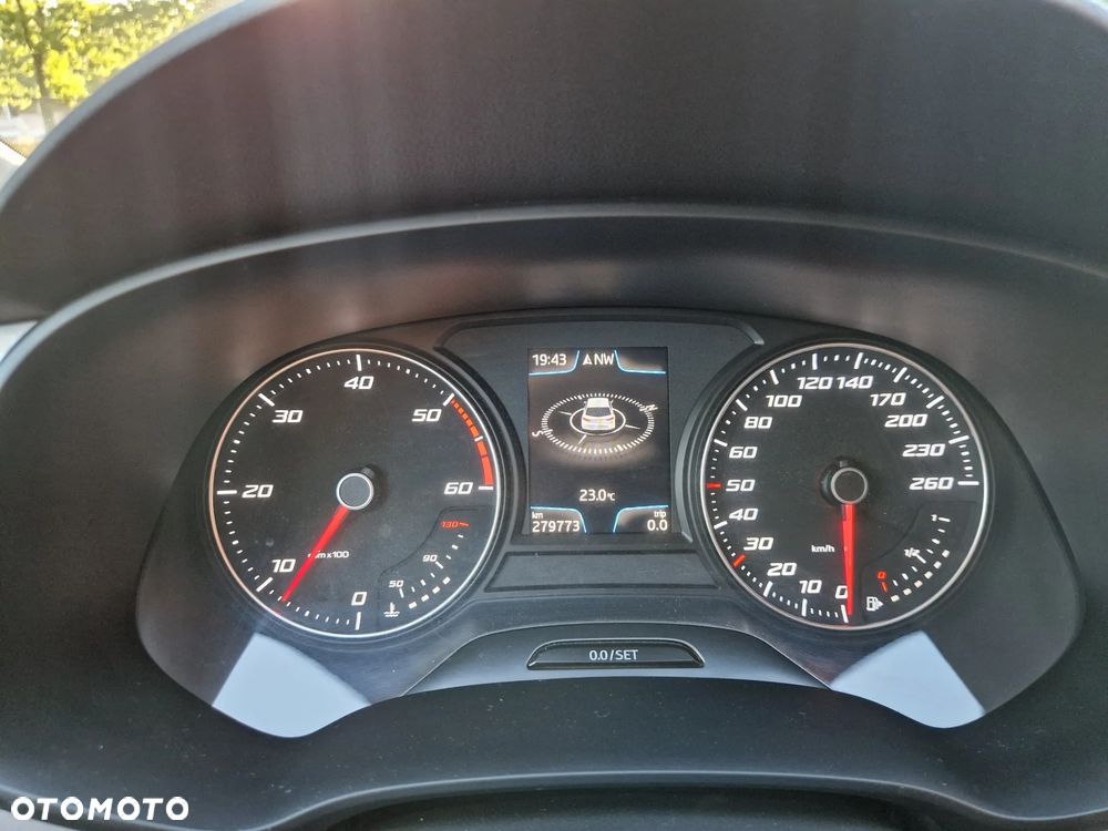Seat Leon SC 2.0 TDI FR S&S - 11
