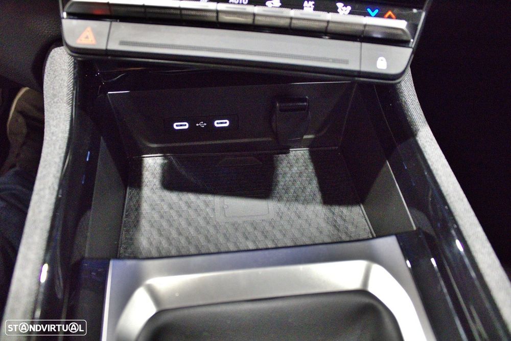 Renault Austral 1.3 Mild Hybrid Evolution - 25