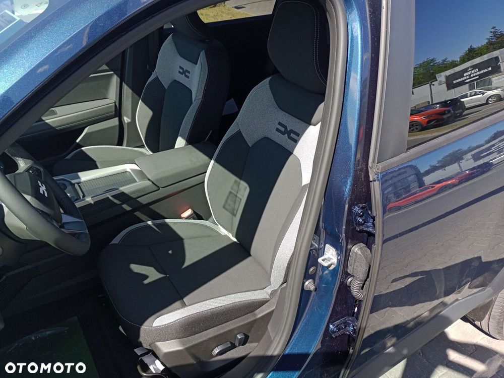 Dacia Bigster 1.8 Full Hybrid 155 Journey MMT - 11