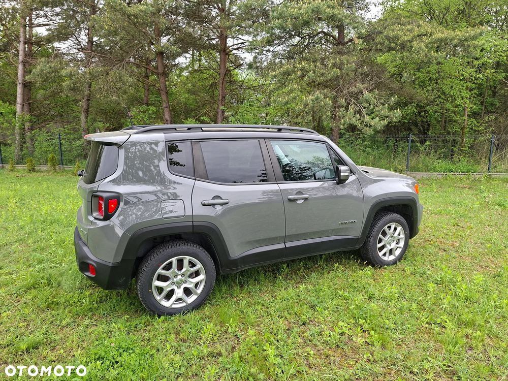 Jeep Renegade - 2