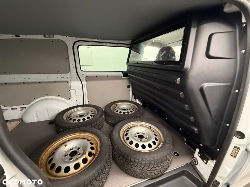Mercedes-Benz Vito - 10