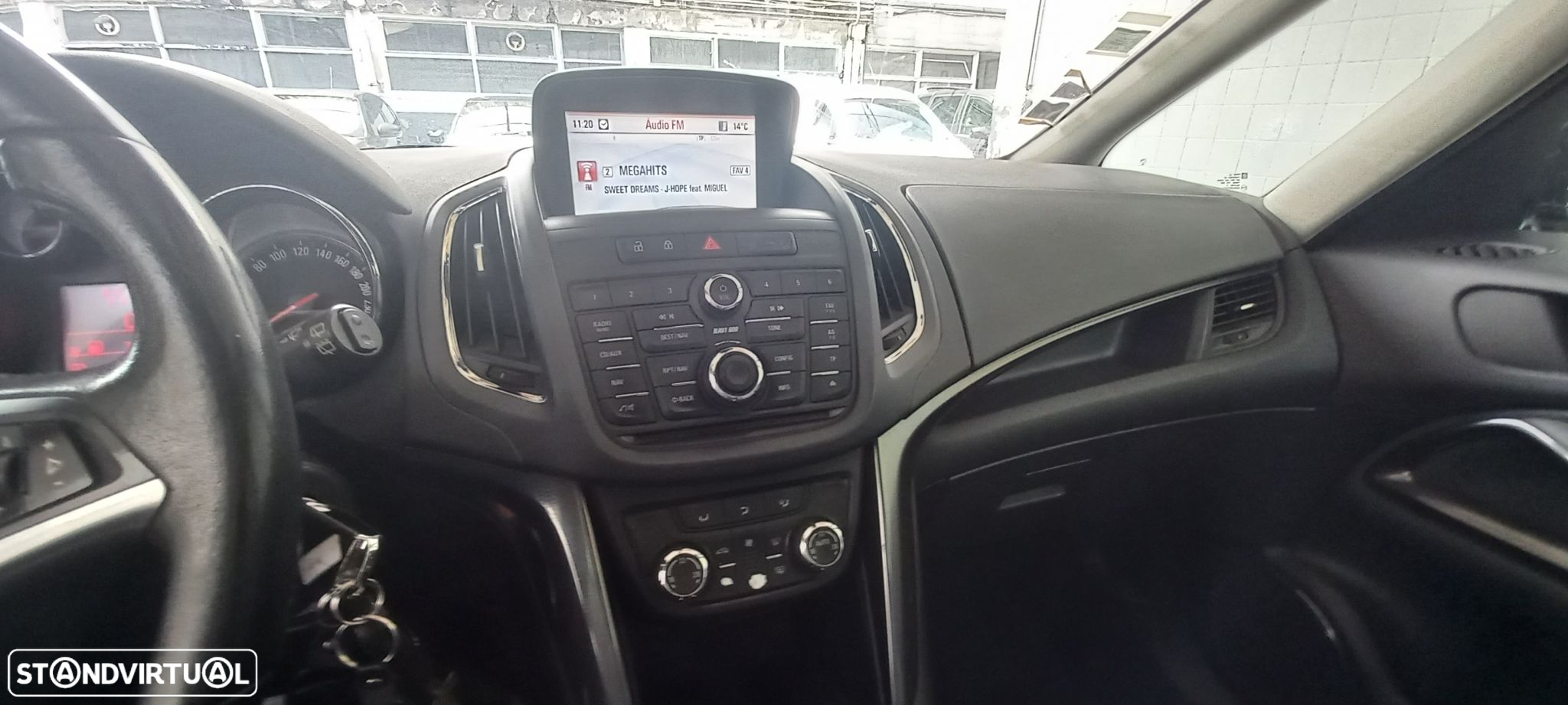 Opel Zafira - 11