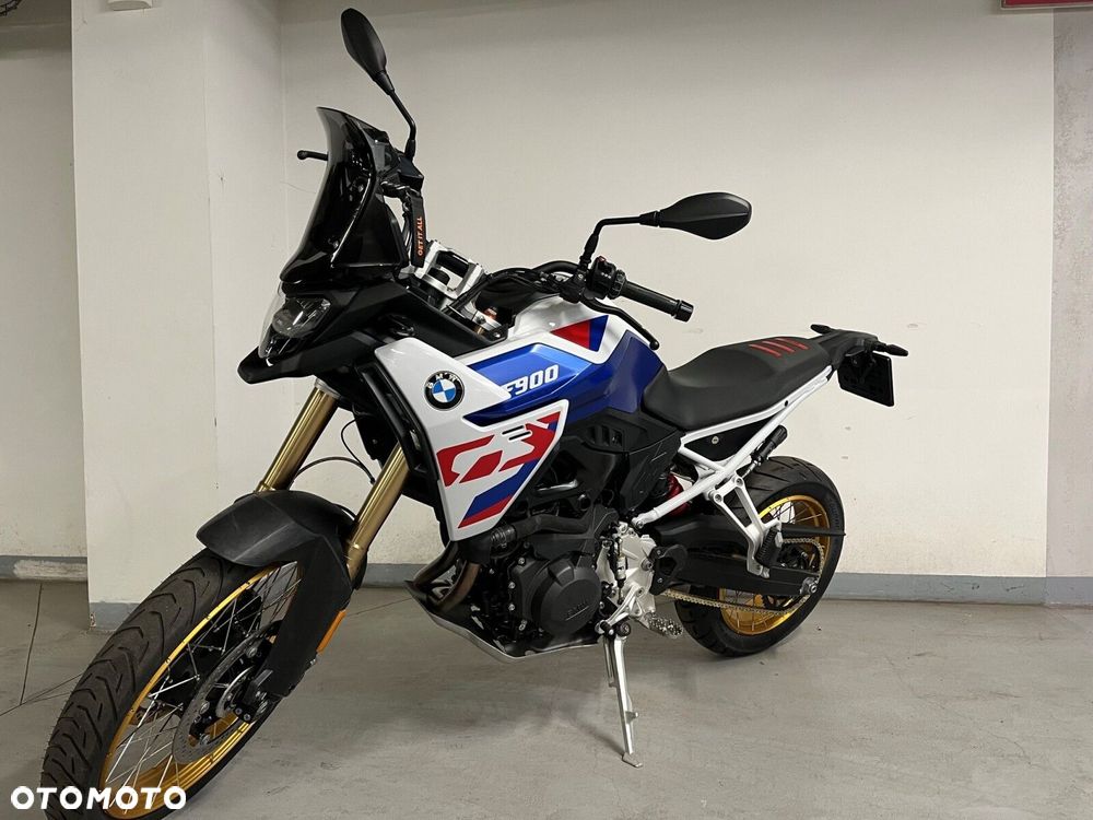 BMW F - 2
