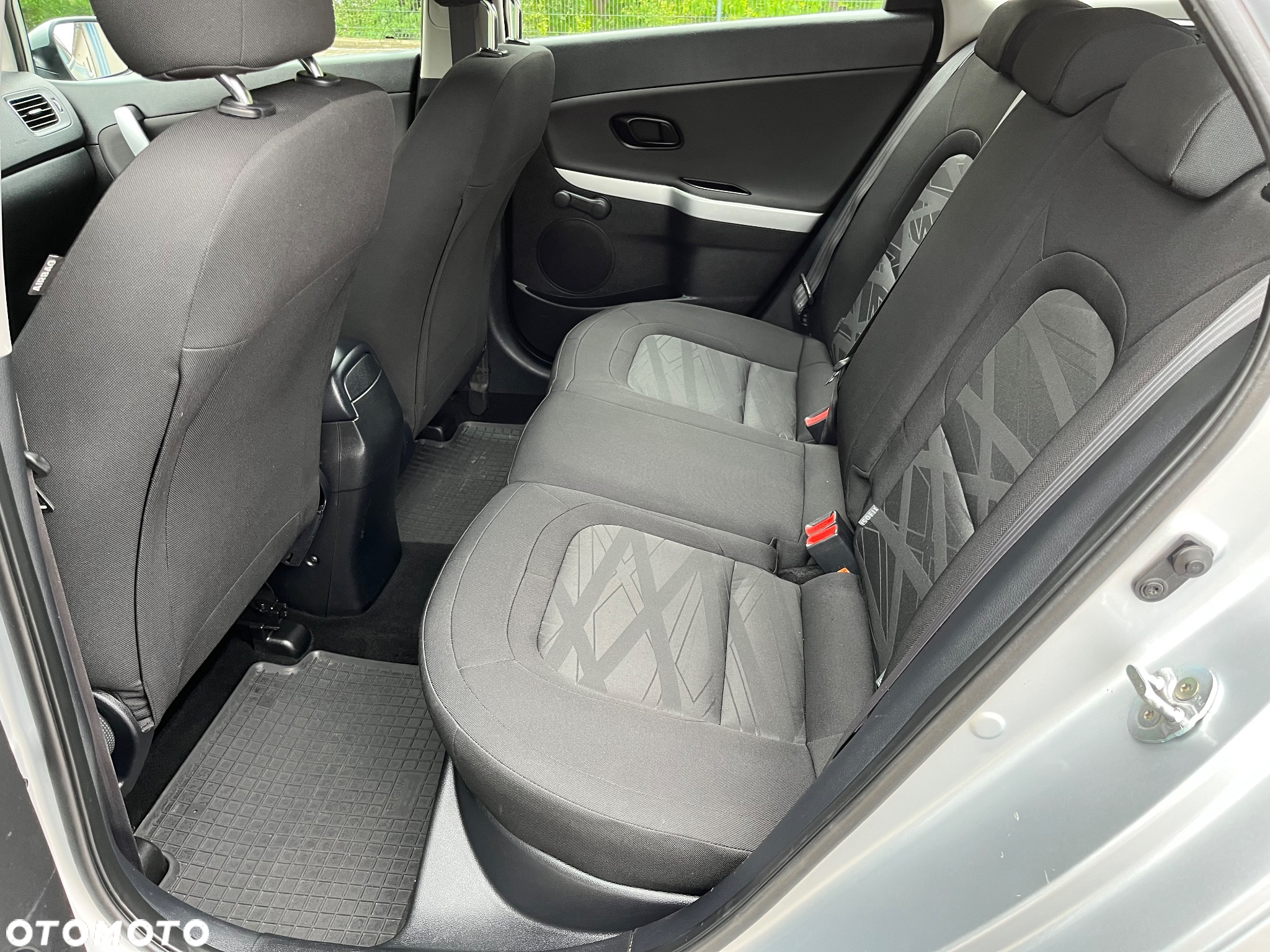 Kia Ceed Cee'd 1.6 CRDi L - 12