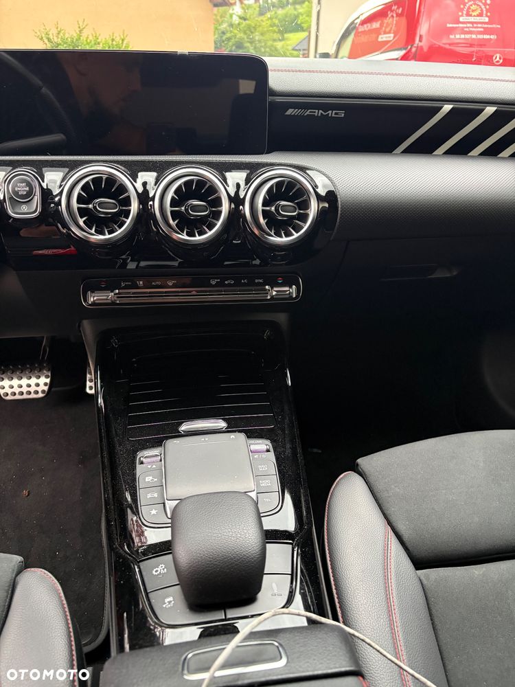Mercedes-Benz CLA AMG 35 4-Matic 7G-DCT - 25