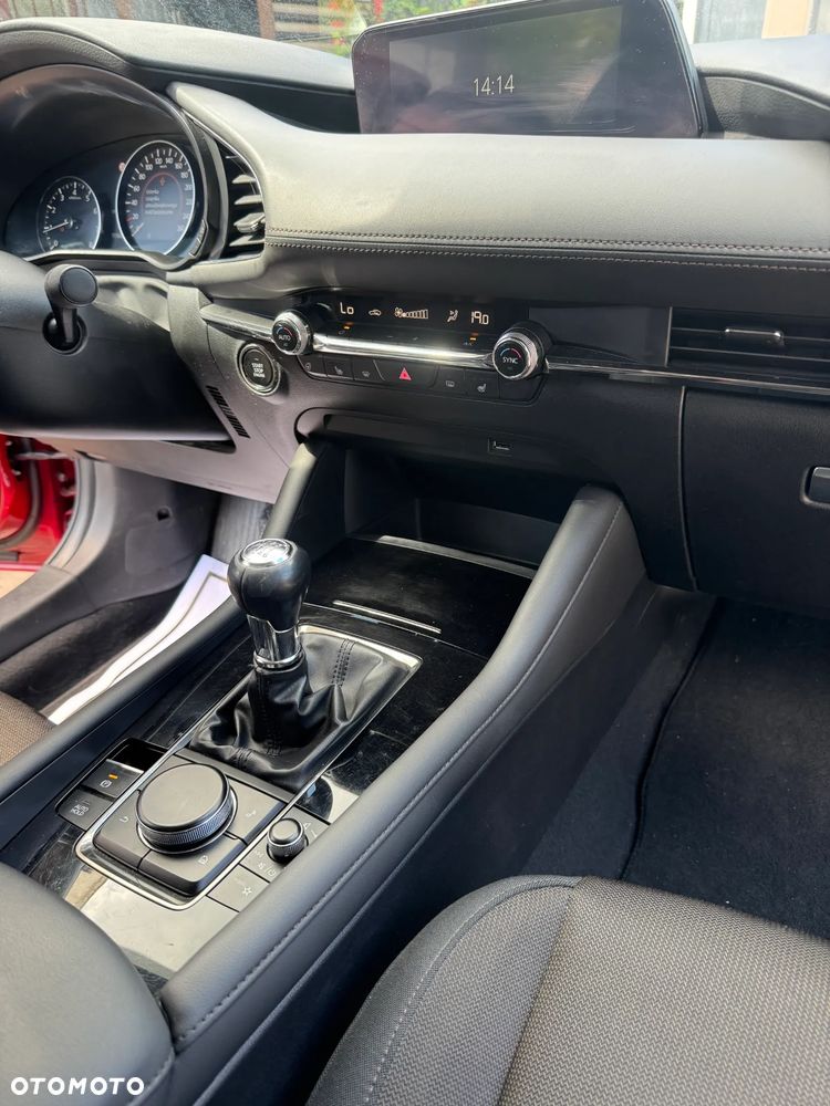 Mazda 3 - 16
