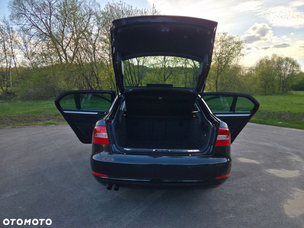 Skoda Superb 1.6 TDI Green tec Active - 21
