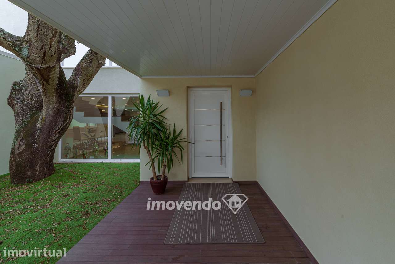 Moradia de luxo T5 com piscina, no Condomínio Golfe do Montado - Grande imagem: 5/60