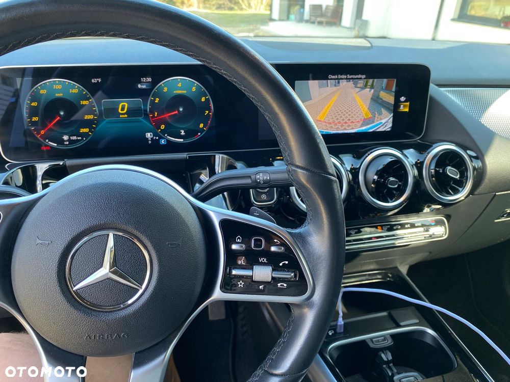 Mercedes-Benz GLA 250 4Matic 8G-DCT Progressive - 16