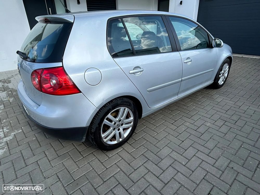 VW Golf - 13