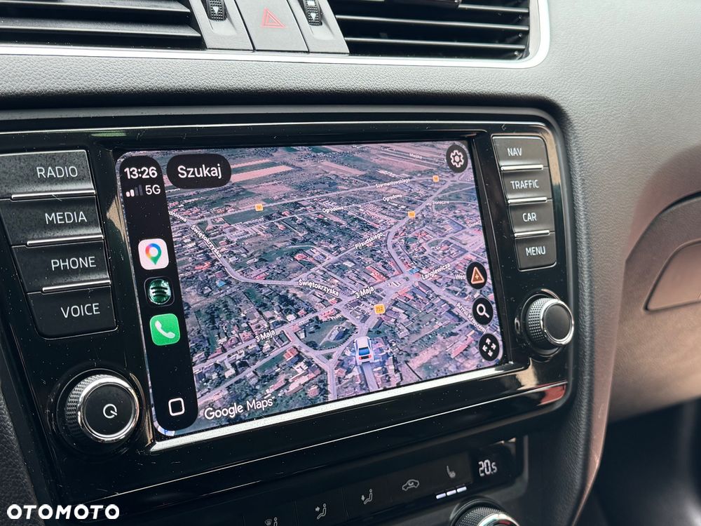 Skoda Octavia 2.0 TDI RS DSG - 23