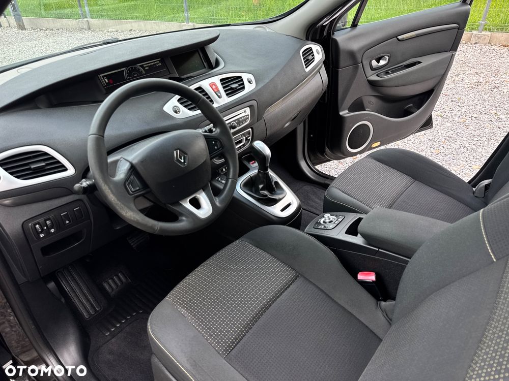 Renault Scenic - 15