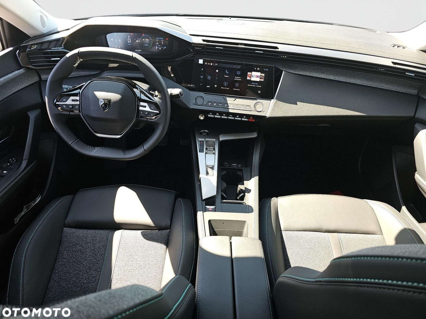 Peugeot 408 - 13
