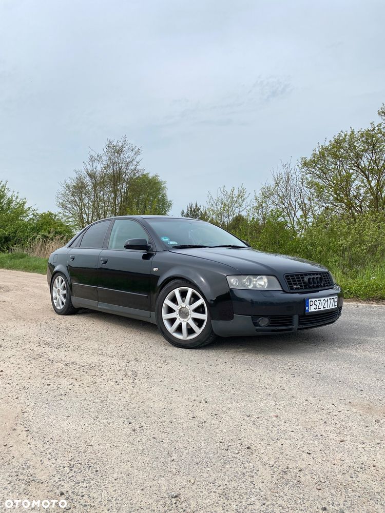 Audi A4 Limousine - 7