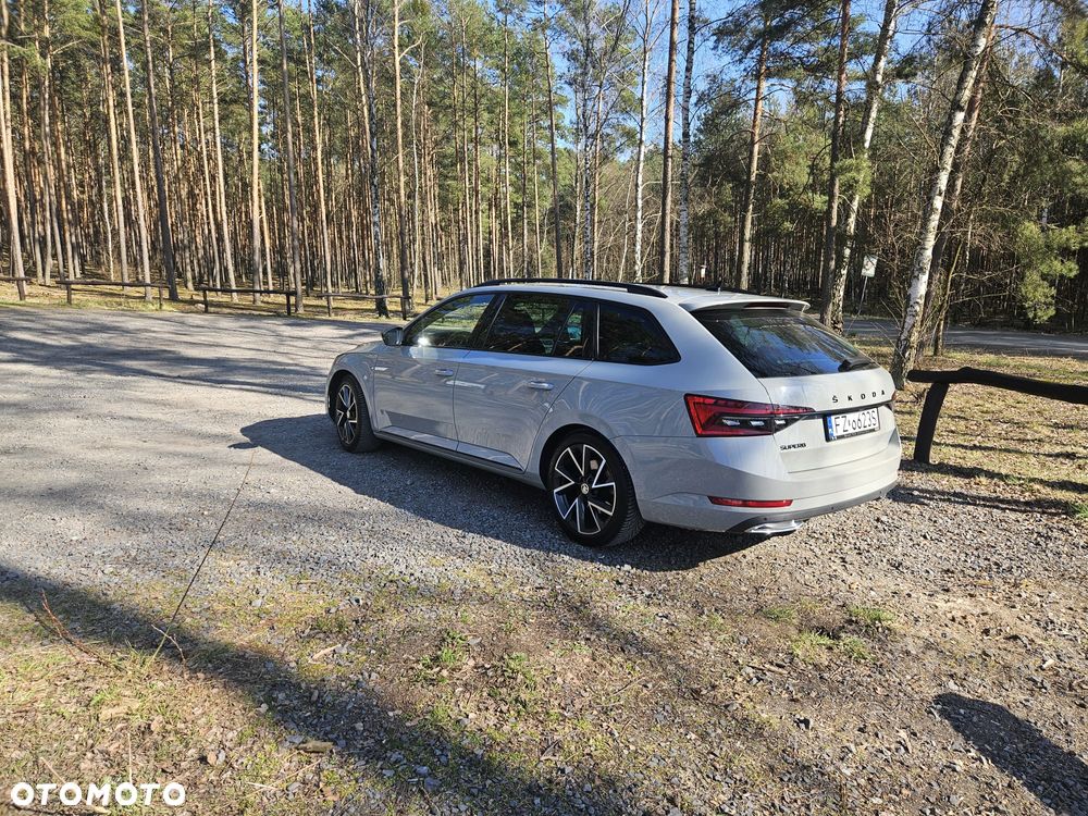Skoda Superb 2.0 TDI SCR Sportline DSG - 8
