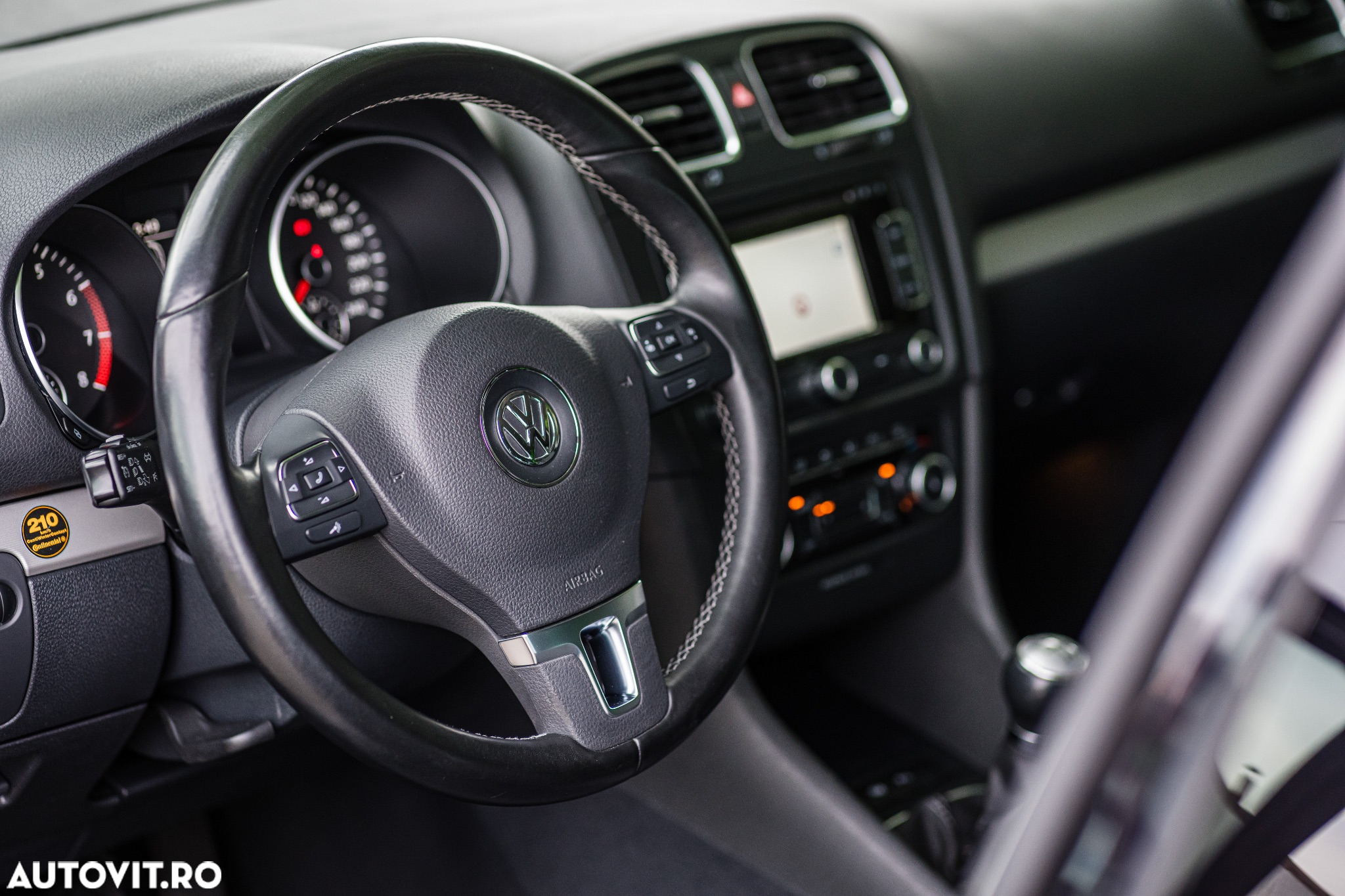 Volkswagen Golf 1.4 TSI Highline - 29