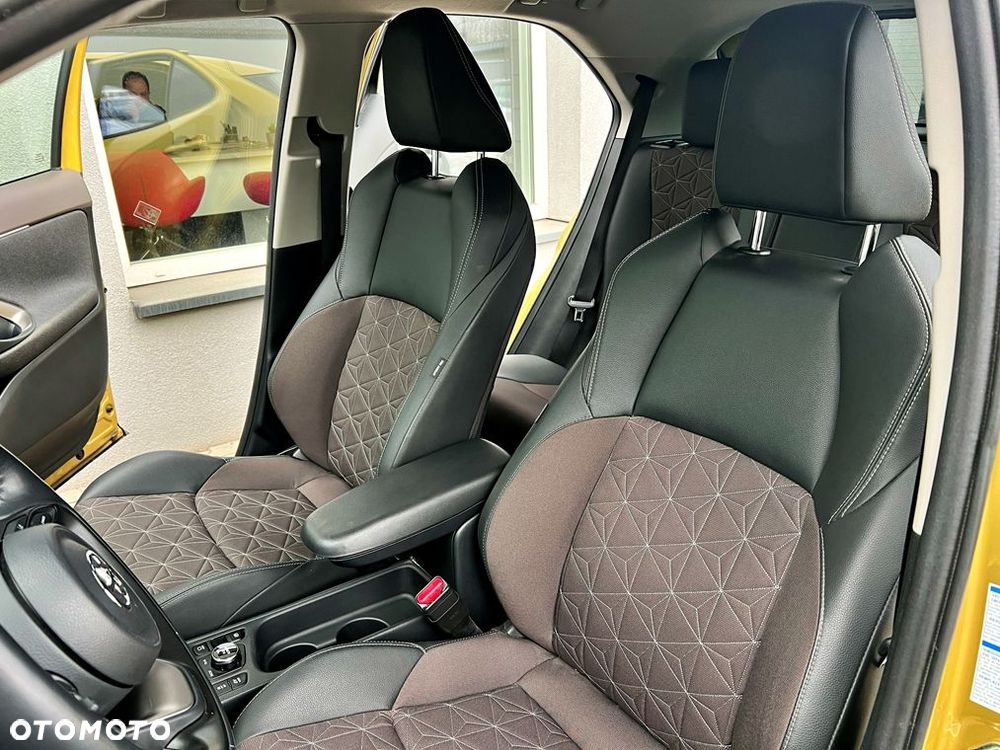 Toyota Yaris Cross - 15