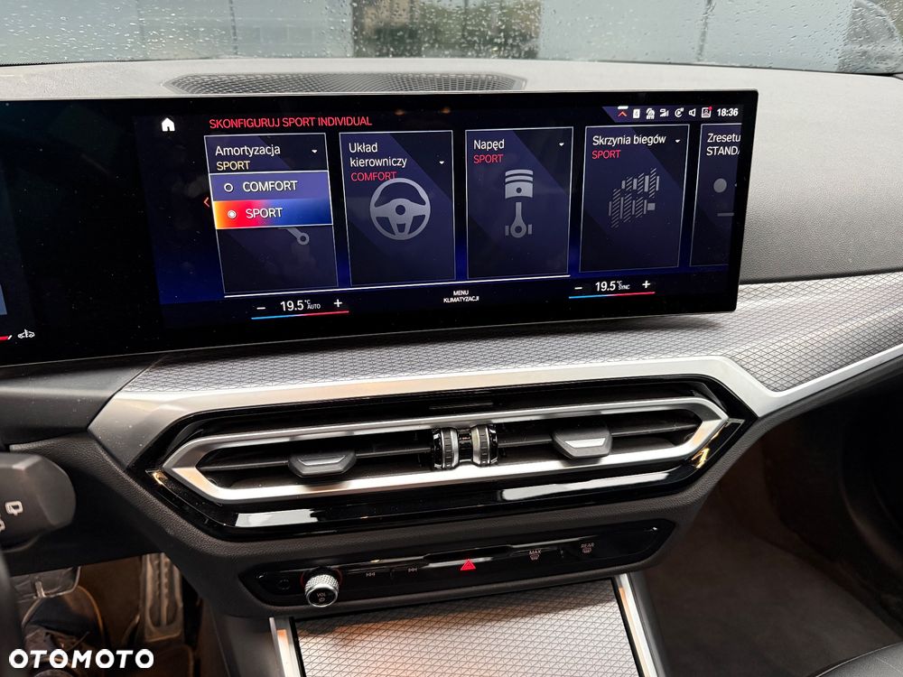 BMW Seria 3 330i xDrive M Sport sport - 22