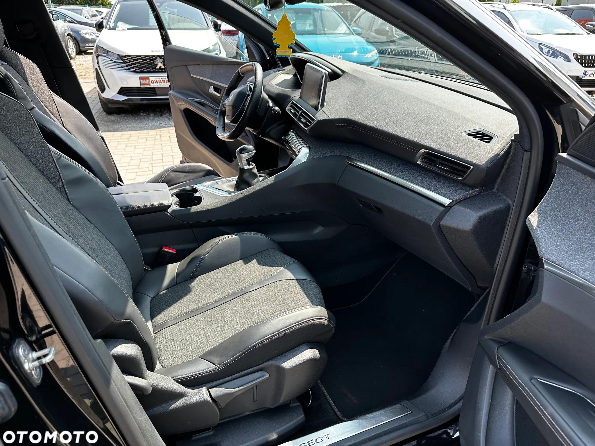 Peugeot 3008 - 22