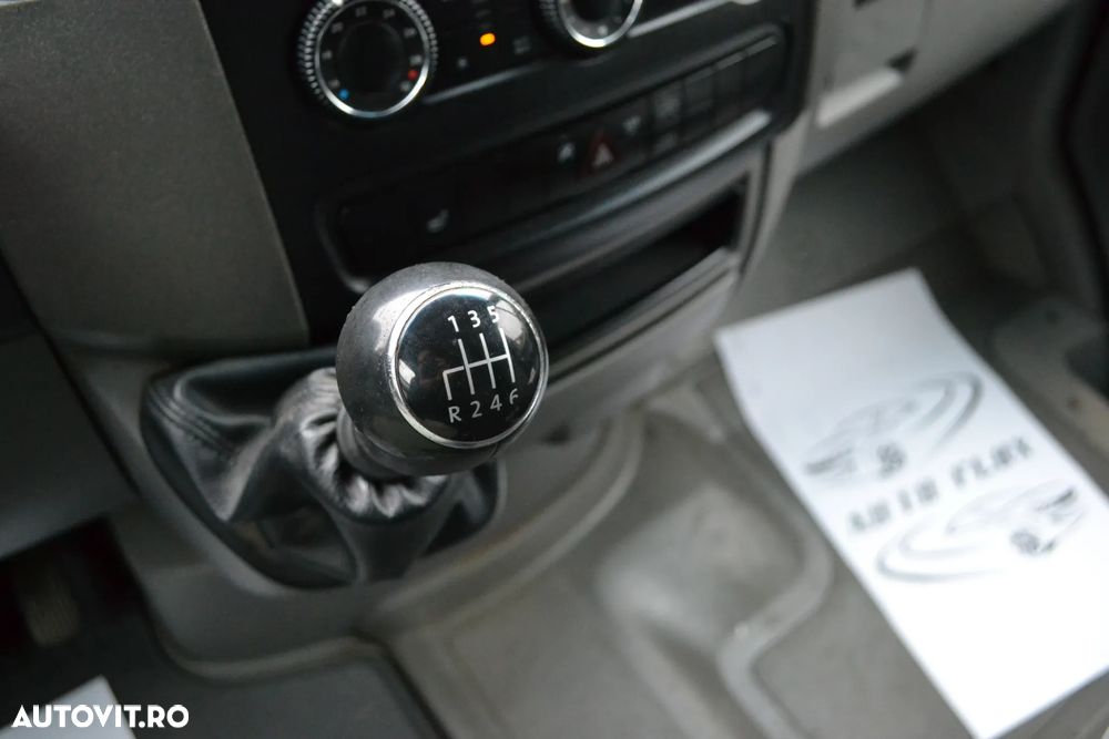 Volkswagen CRAFTER L4H3 2.0 TDI 163 CP E5 - 20