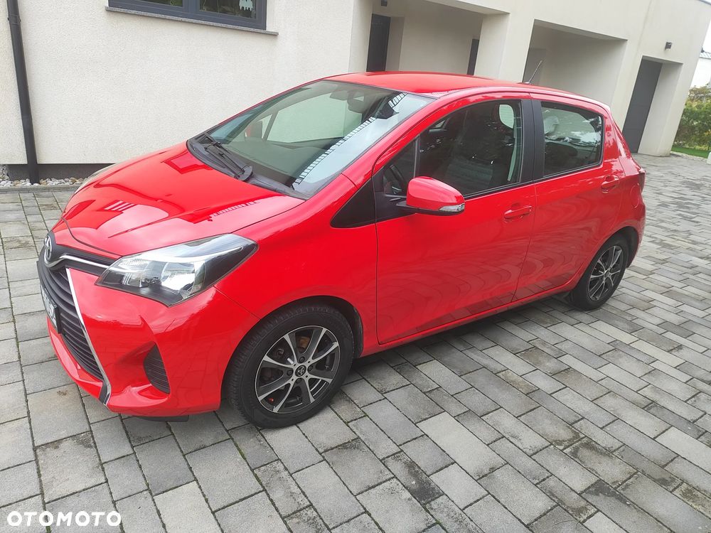 Toyota Yaris 1.0 Premium EU6 - 15