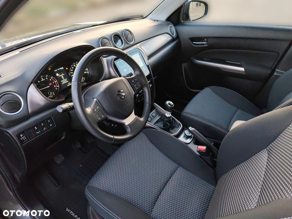 Suzuki Vitara 1.4 Boosterjet mHEV Premium Plus 4WD - 14