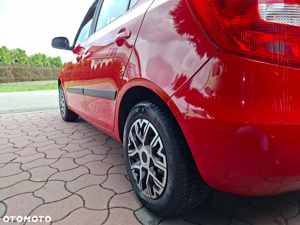 Skoda Fabia 1.2 HTP Easy - 16