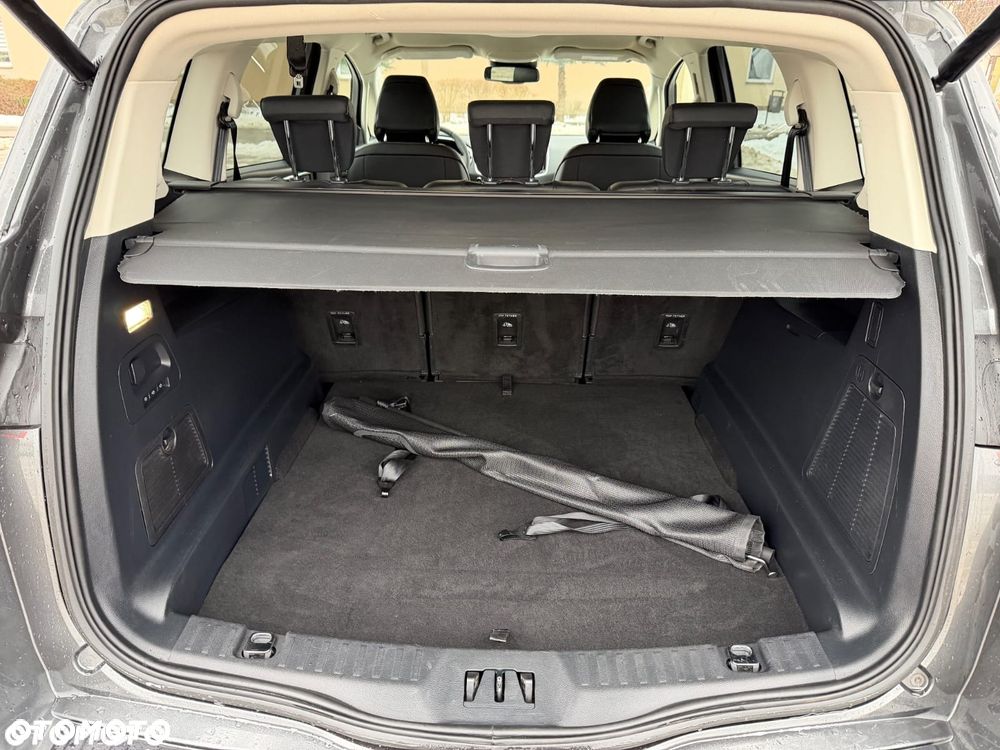 Ford S-Max 2.5 Hybrid Titanium CVT - 27