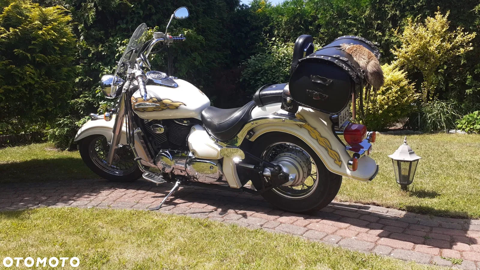 Suzuki Intruder - 11