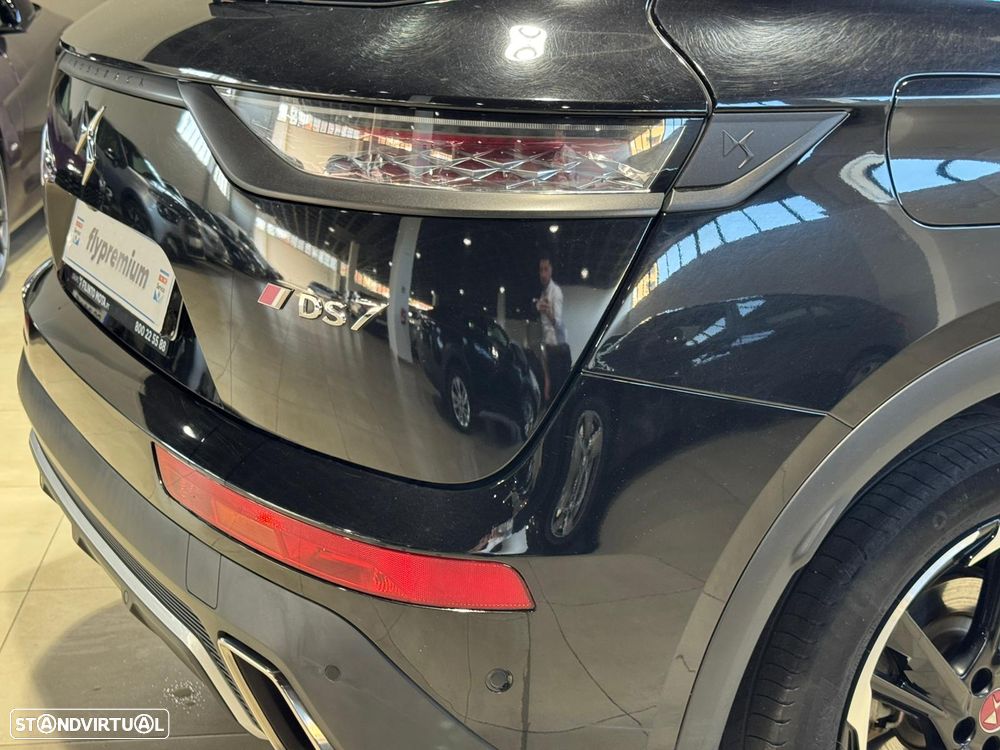 DS DS7 Crossback E-Tense Performance Line EAT8 - 8