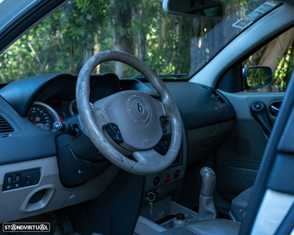 Renault Mégane 1.5 dCi Confort Authentique - 6