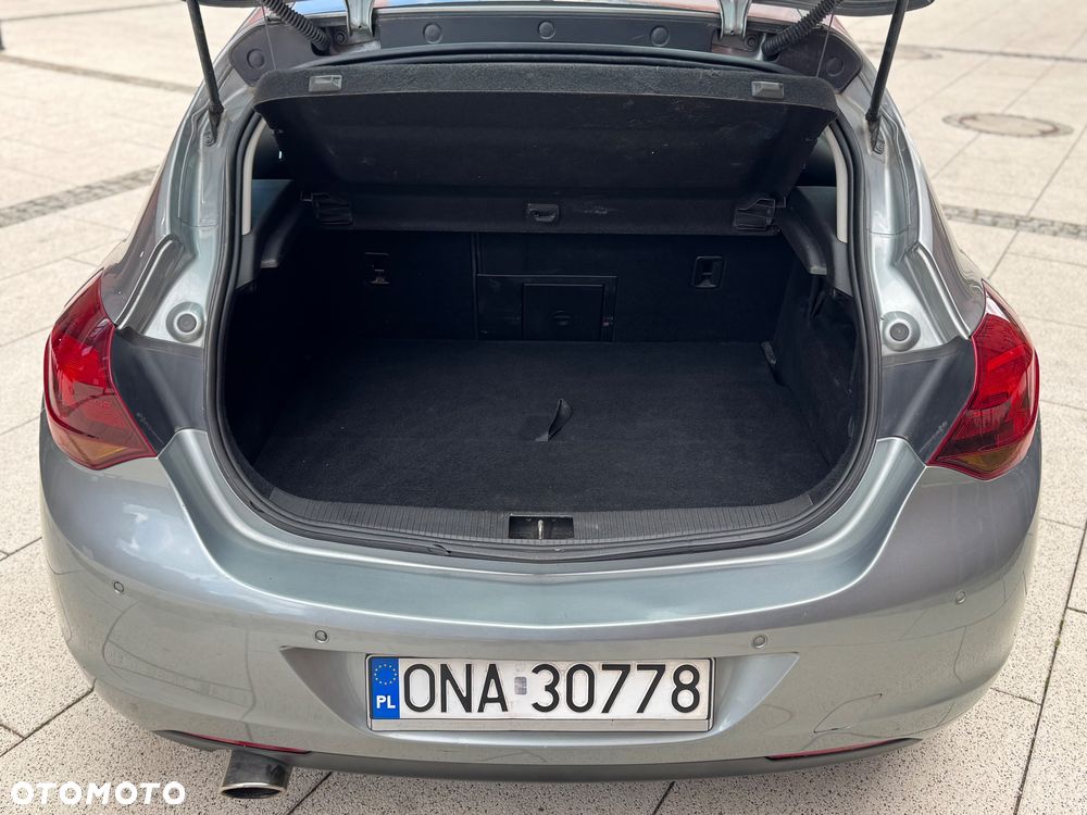 Opel Astra 1.4 T Enjoy - 16