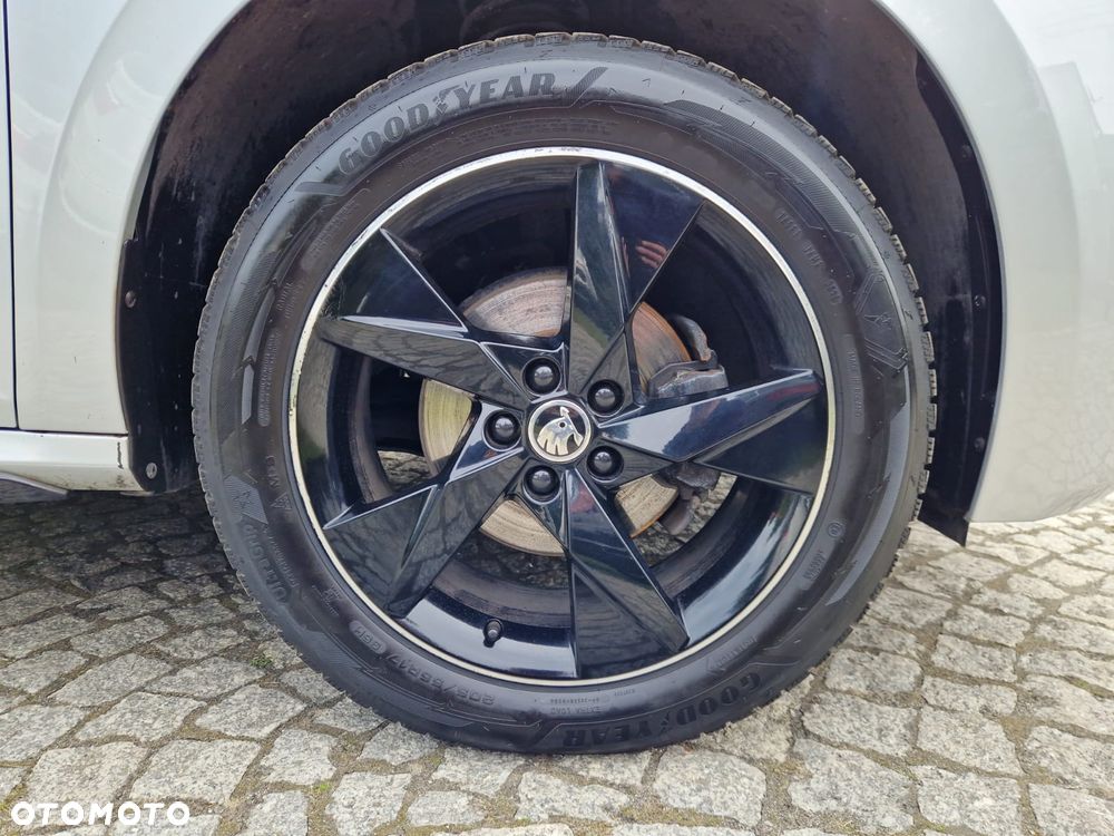 Skoda Kamiq 1.0 TSI DSG Monte Carlo - 16