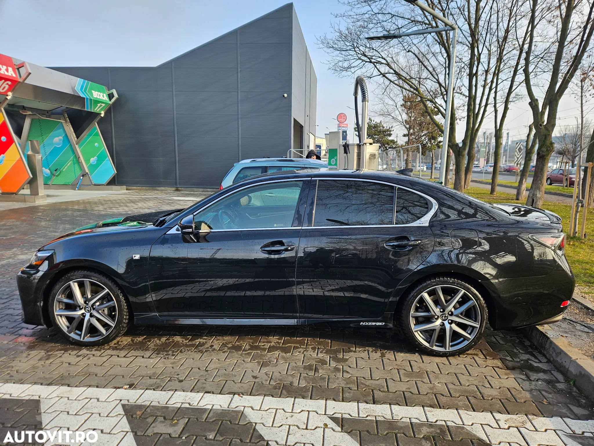 Lexus Seria GS - 3