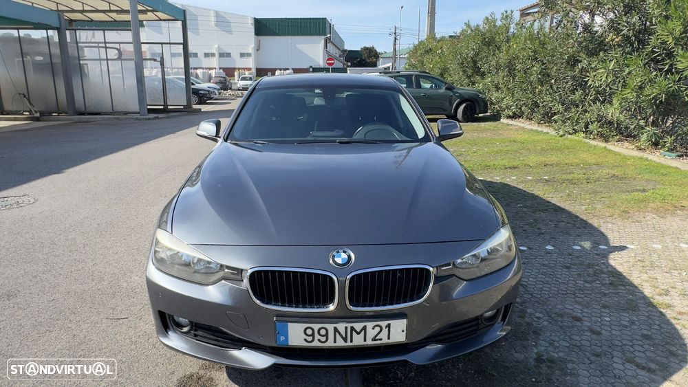 BMW 318 d Touring - 3