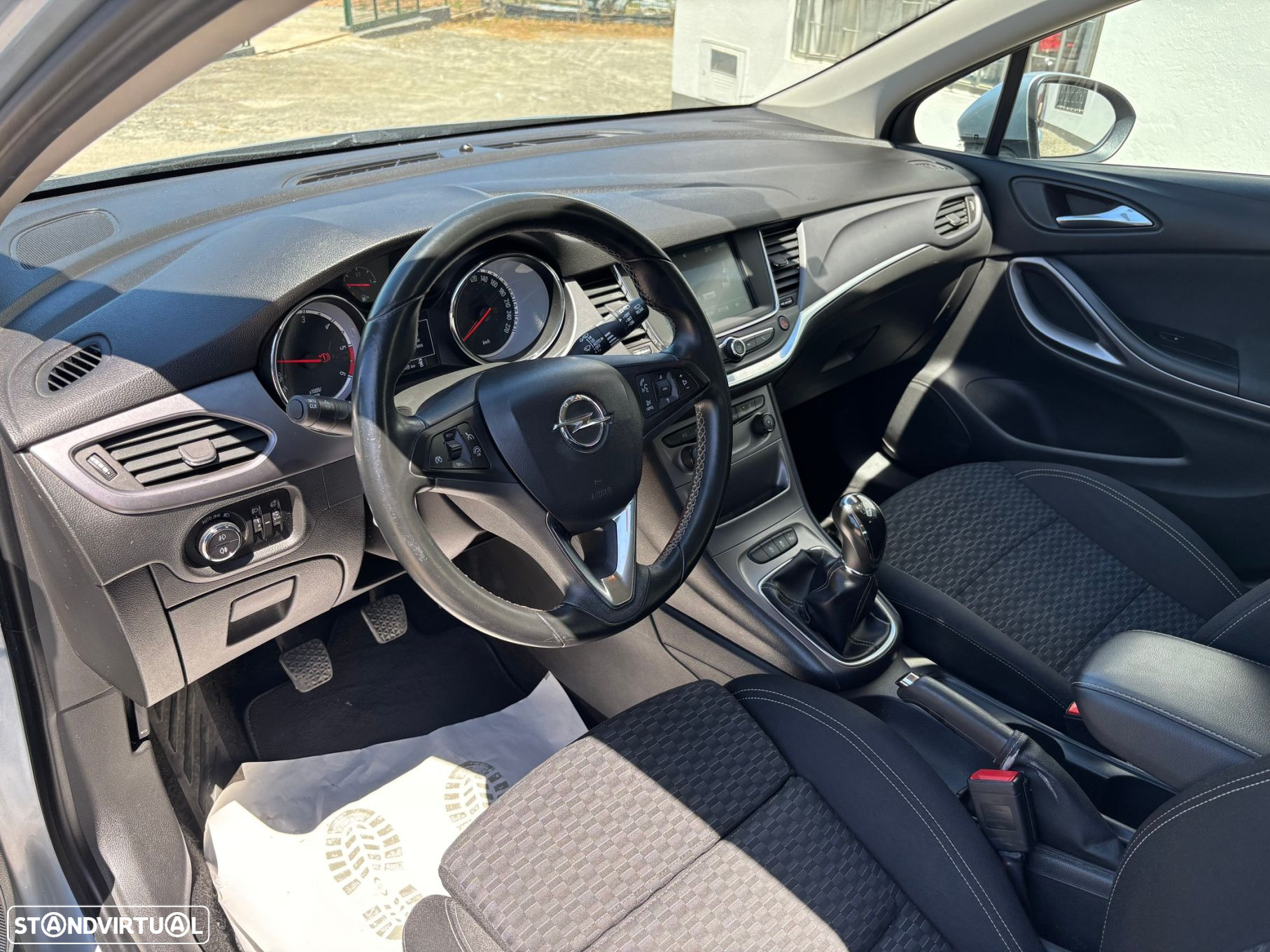 Opel Astra - 12