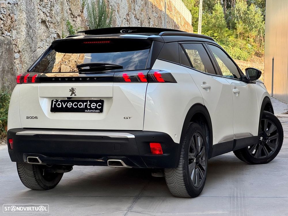 Peugeot 2008 PureTech 155 EAT8 GT - 10