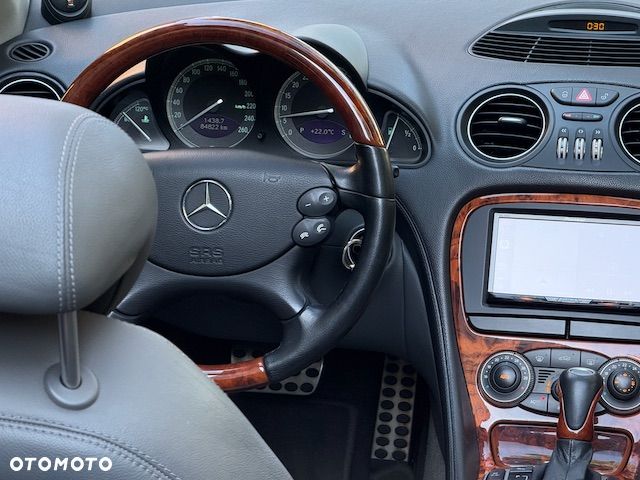 Mercedes-Benz SL 500 - 32